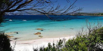 La plage d'argent, un paysage de carte postale !